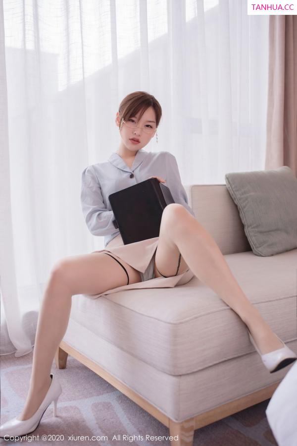 小宣fancy  [XiuRen]高清写真图 2020.09.24 No.2597 范小宣fancy第10张图片